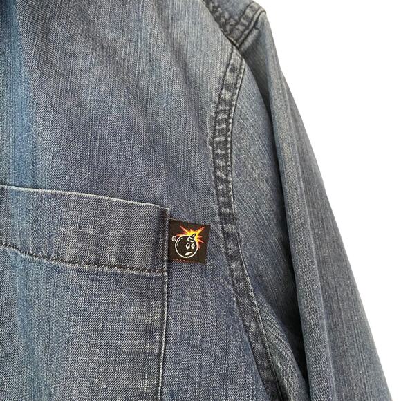 The Hundreds Mens Denim Chambray Pearl Snap Button Shirt size small - Picture 3 of 7